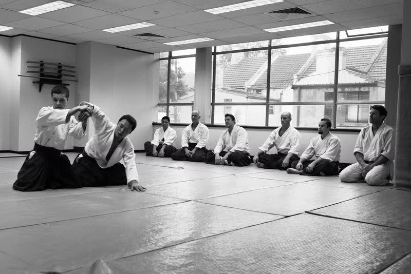 Bruce Choy applying yonkyo