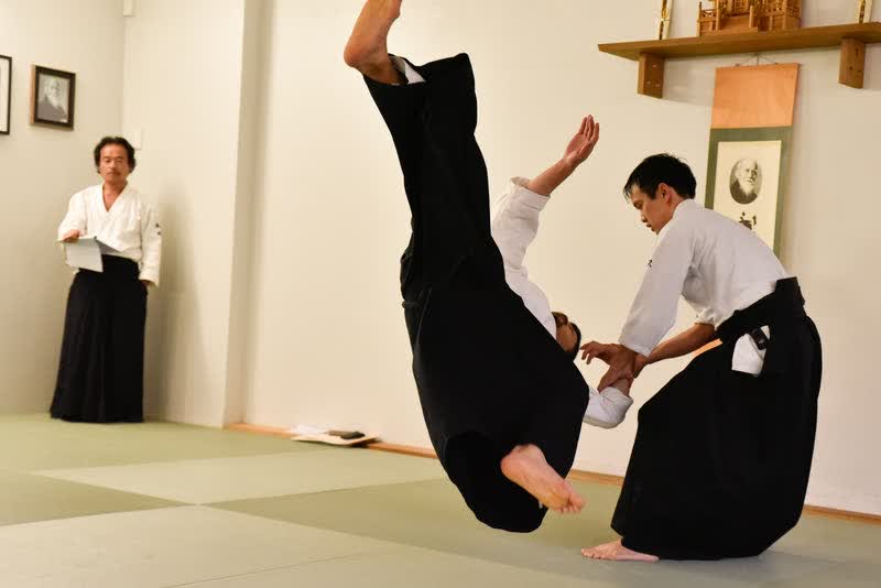 Marcus Liang applying kotegaeshi at the Surry Hills dojo