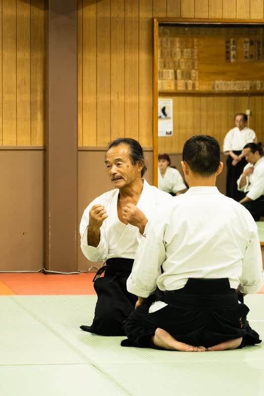 Takayasu Sensei teaching a class at Abe Sensei's dojo in Osaka