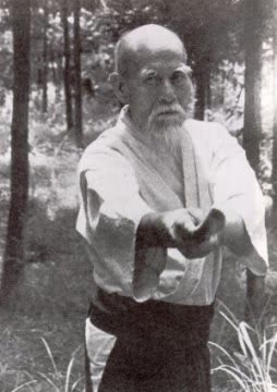 O-Sensei demonstrating sword posture, Iwama
